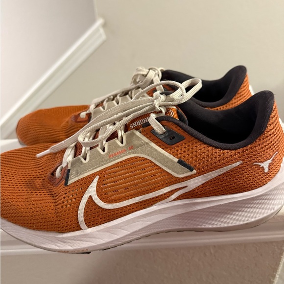 Nike Other - Nike Air Zoom Pegasus 40 Texas Longhorns Shoes Mens Desert Orange Sz10
